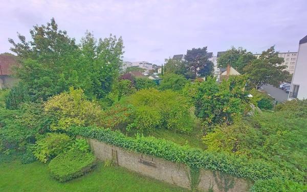 Appartement à vendre    3 pièces • 78,05 m2 Joué-lès-Tours