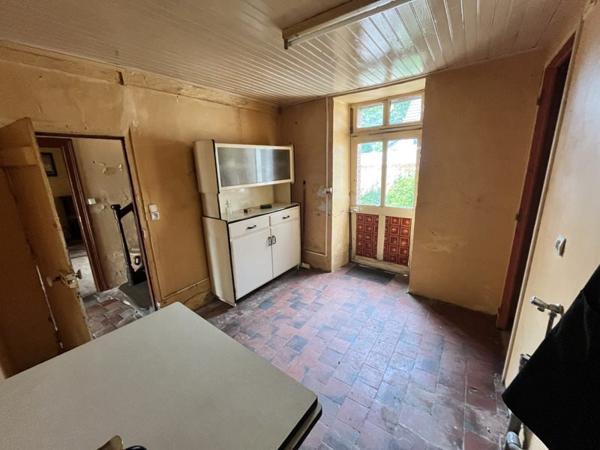 Maison à vendre 29 900 € Saint-Denis-de-Jouhet 7 p 116 m² DPE
