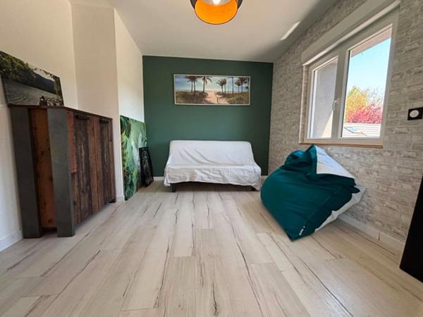 Propriété rénovée avec piscine, 160 m² sur 27 ares 96