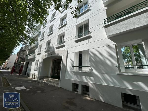 Appartement à louer 2 pièces 59.01m² Châlons-en-Champagne (51000)