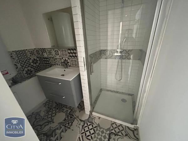Appartement à louer 2 pièces 59.01m² Châlons-en-Champagne (51000)