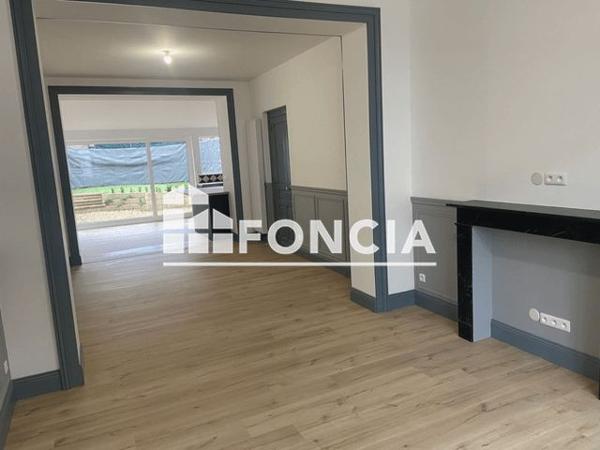 Location Maison 5 pièces 140.72 m² - 38 ALLEE SAINT ROCH Cambrai 59400