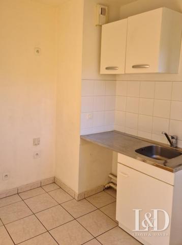 APPARTEMENT 2 PIECES HAUT FLOIRAC  