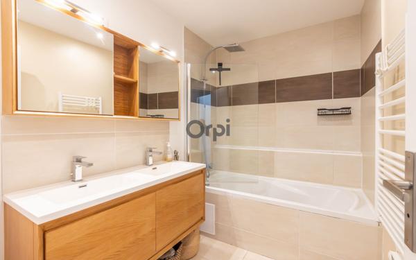 Appartement à vendre    3 pièces • 70,28 m2 Saint-Maurice