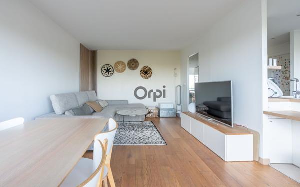 Appartement à vendre    3 pièces • 70,28 m2 Saint-Maurice