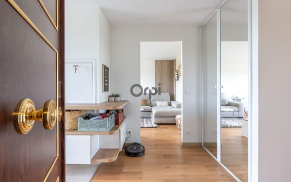Appartement à vendre    3 pièces • 70,28 m2 Saint-Maurice
