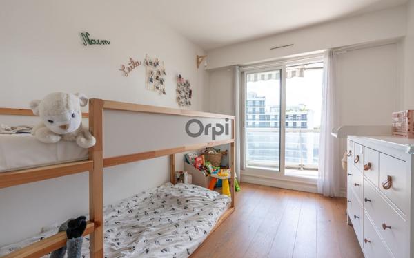 Appartement à vendre    3 pièces • 70,28 m2 Saint-Maurice