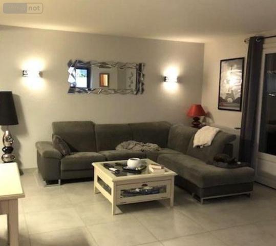 Maison à vendre à Oradour-sur-Glane en Haute-Vienne (87520), ref : 87056-715