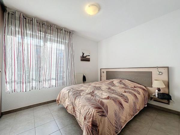 Appartement à vendre 2 pièces 42,98 m2 meublé à JUVIGNAC (34) résidence avec piscine secteur thermes + parking