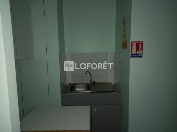 Location bureau Fort-de-France - 100 m² - 2 000 € / mois