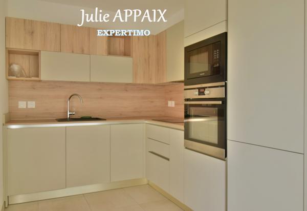 Fréjus (83600) Fréjus – Dernier étage – 4P 84,74 m² – Grandes terrasses – Calme – Box + Parking