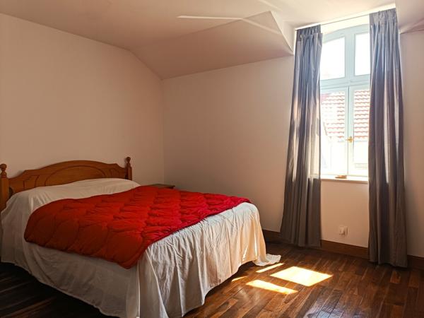 MAISON DE CARACTERE 230 M² 6 CHAMBRES 234 999 € H.A.I.*