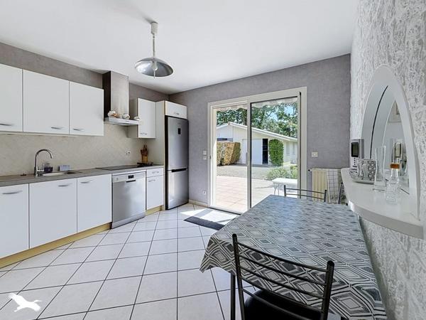 Maison 490 000 € Arès 4 p 113 m² DPE C