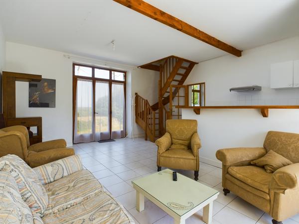 Roquecor (82150) Roquecor Opportunité d’investissement et de cadre de vie maison avec 6 chambres et jardin