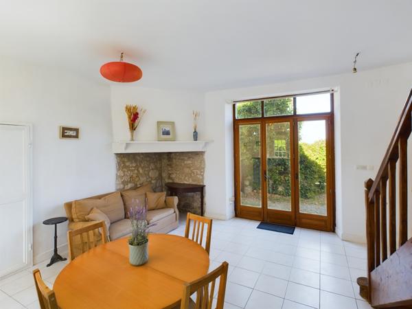 Roquecor (82150) Roquecor Opportunité d’investissement et de cadre de vie maison avec 6 chambres et jardin