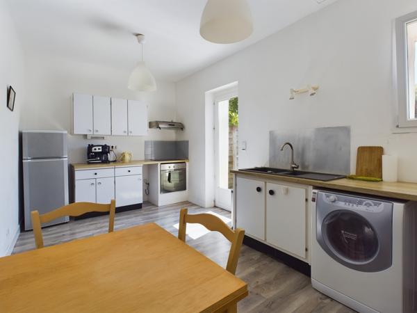 Roquecor (82150) Roquecor Opportunité d’investissement et de cadre de vie maison avec 6 chambres et jardin