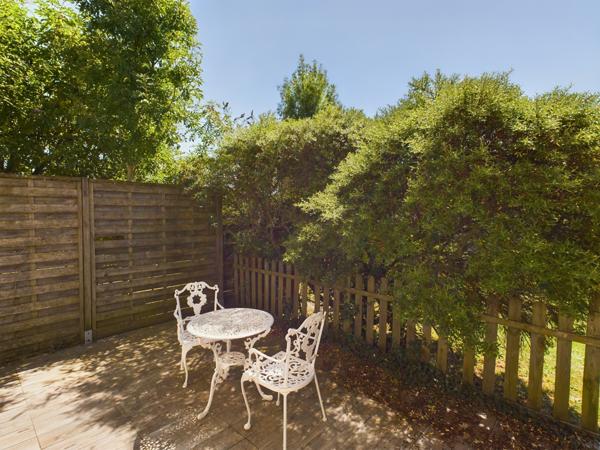 Roquecor (82150) Roquecor Opportunité d’investissement et de cadre de vie maison avec 6 chambres et jardin