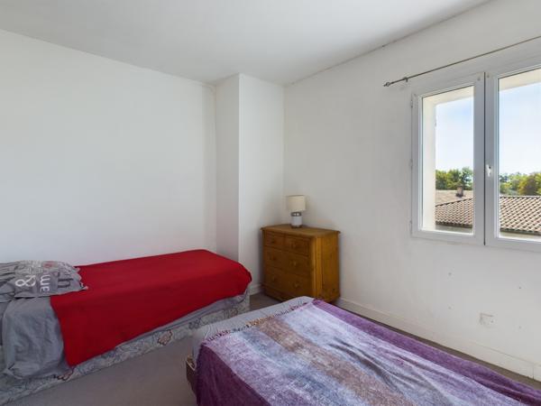 Roquecor (82150) Roquecor Opportunité d’investissement et de cadre de vie maison avec 6 chambres et jardin