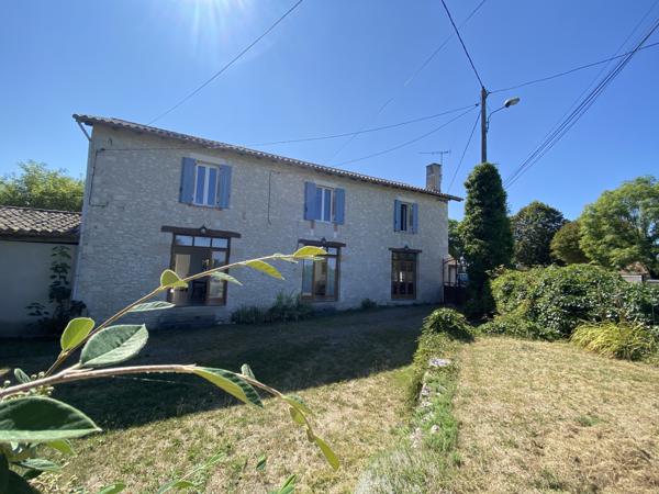 Roquecor (82150) Roquecor Opportunité d’investissement et de cadre de vie maison avec 6 chambres et jardin