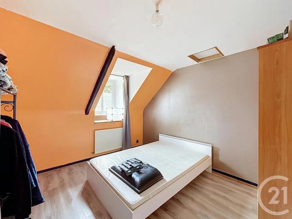 Maison à vendre  5 pièces - 175 m 2   LAMBALLE  - 22