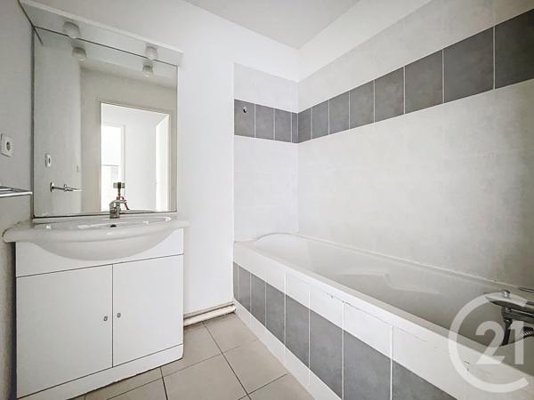 Appartement F2 Bis à vendre  3 pièces - 54,51 m2 BAGNOLS SUR CEZE - 30