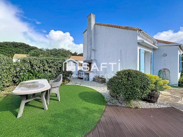 Appartement d'environ 35m² avec une chambre et une mezannine