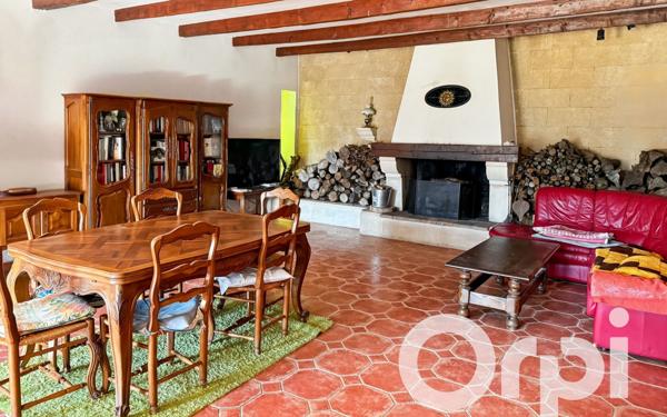 Maison à vendre    8 pièces •  Beaucaire