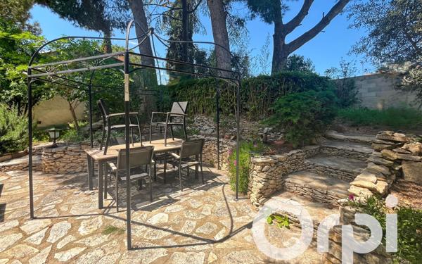 Maison à vendre    8 pièces •  Beaucaire