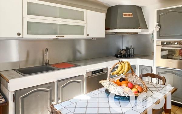 Maison à vendre    8 pièces •  Beaucaire