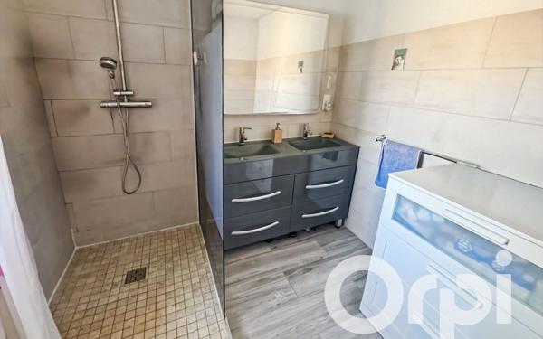 Maison à vendre    8 pièces •  Beaucaire