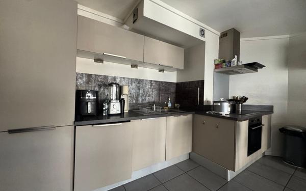 Appartement à louer    1 pièce •  Lyon 7