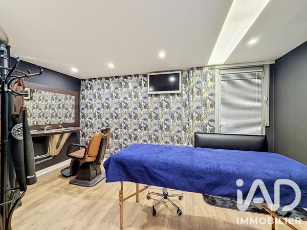 Esthétique, Coiffure​ à vendre 60 m² Mantes-la-Jolie