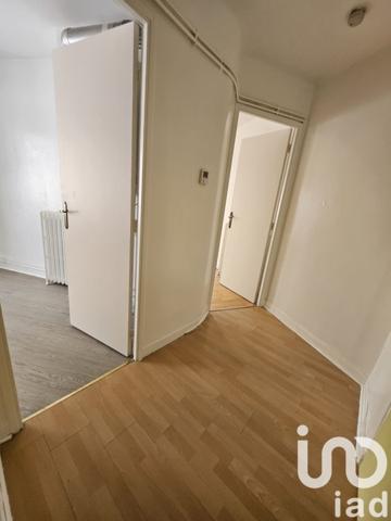 Appartement 1 pièce de 33 m² à Pau (64000)