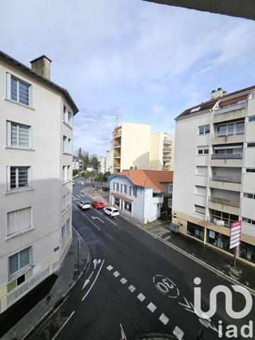 Appartement 1 pièce de 33 m² à Pau (64000)