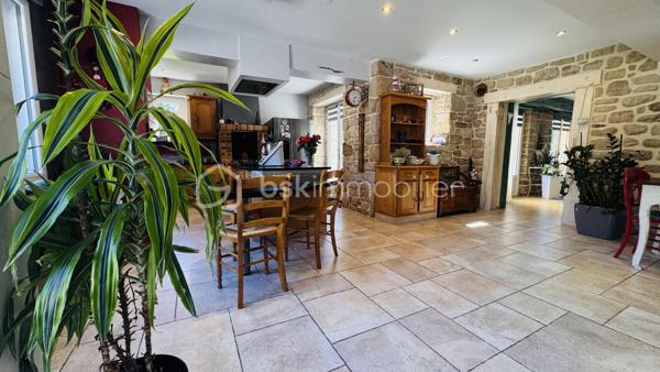 Maison en pierre de 182,50 m²