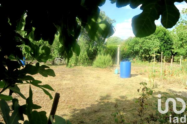 Terrain à vendre 338 m² Lussac-les-Châteaux