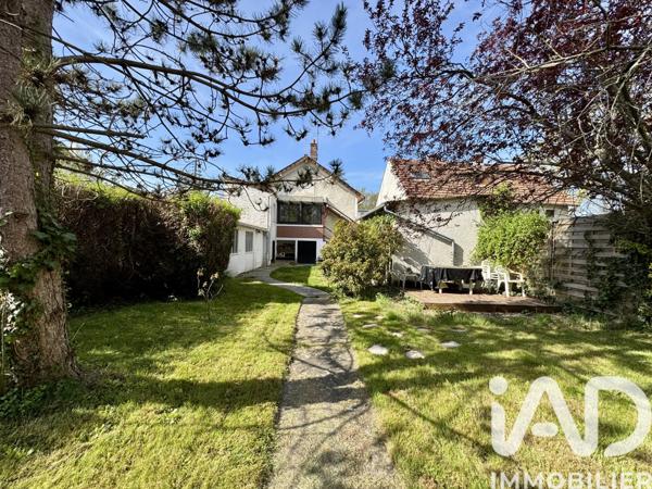 Maison à vendre 4 pièces 95 m² La Ferté-Alais