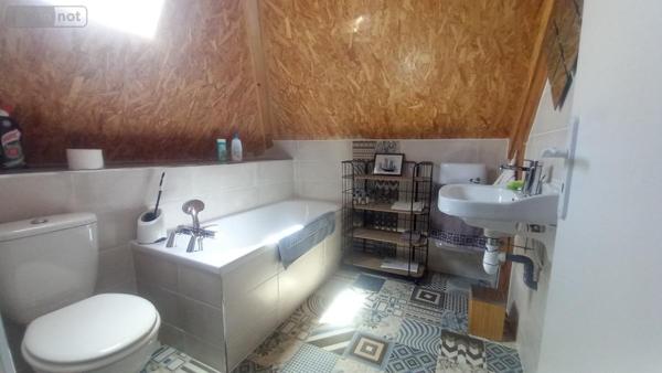 Maison à vendre à Saint-Hilaire-du-Harcouët dans la Manche (50600), ref : 50079-318