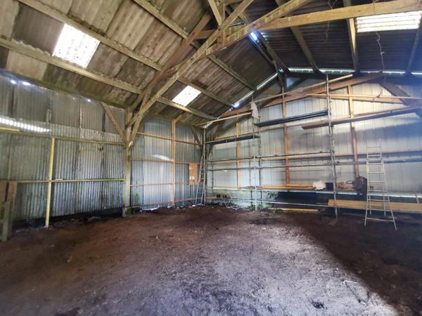 LOCAL D’ACTIVITÉ / STOCKAGE – 100 À 198,50 m²