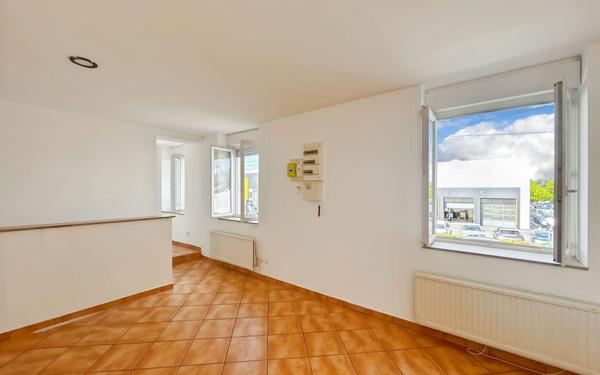 Appartement à vendre    4 pièces • 76,77 m2 Fleury-les-Aubrais