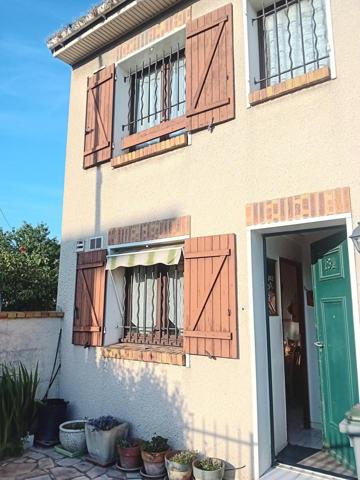 Maison à BONDY, 93140 - 5 pièces 92m²