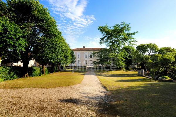 Propriete à vendre 8 pièces COGNAC (16)