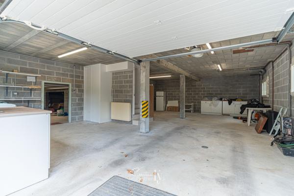 Maison
         5 pièces
        - 128 m² 298 000 € *