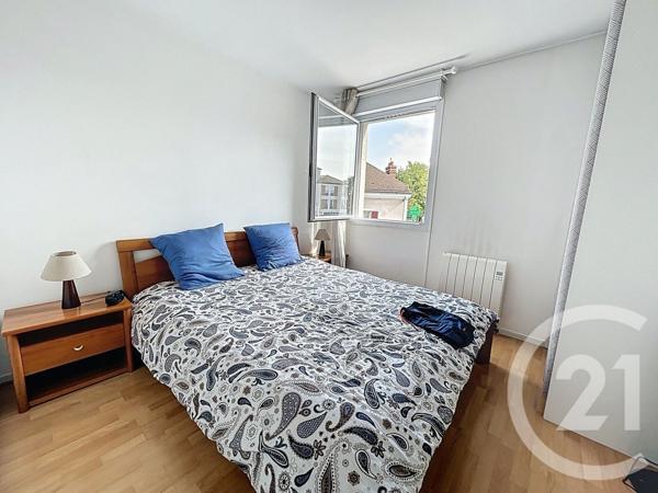 Appartement F2 à vendre  2 pièces - 49 m2 VILLECRESNES - 94