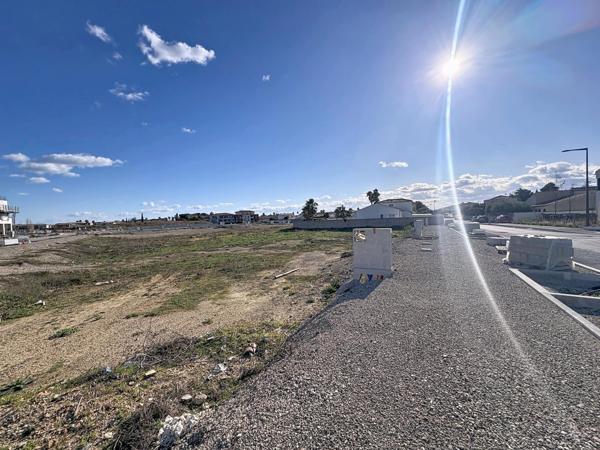 terrain à bâtir à Mauguio 398 m²