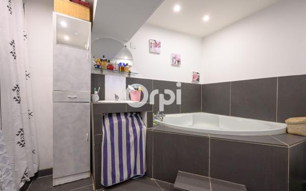 Maison à vendre    4 pièces •  Armentières