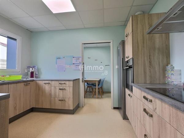 Bâtiment de 190 m2 à usage professionnel - ancienne crèche