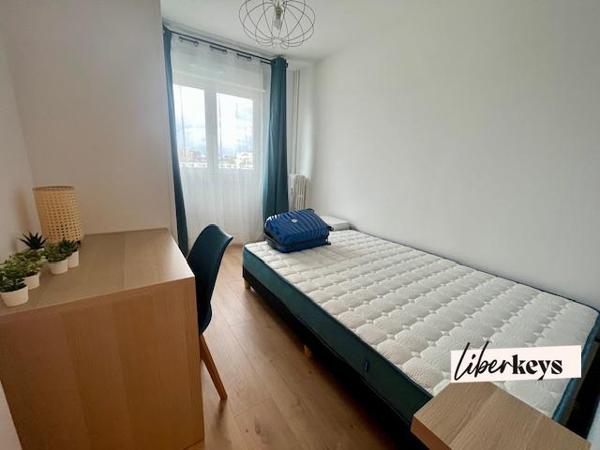 Appartement entièrement rénové 4 chambres Hérouville Saint Clair Vendu meublé