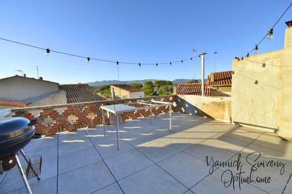 GRANDE MAISON DE VILLAGE DE 142 M² AVEC TERRASSE - RIVESALTES (66600)