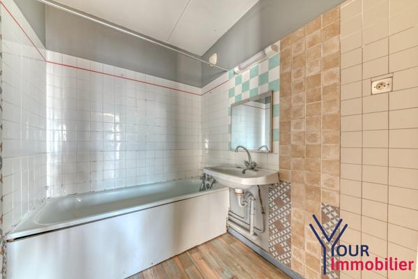 Appartement à vendre, 3 pièces - Vénissieux 69200
